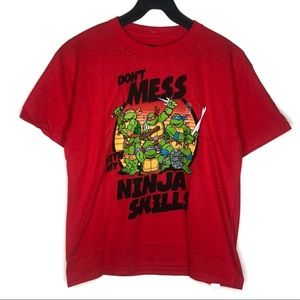 TMNT Classic Red Graphic Short Sleeves T-Shirt Medium NEW